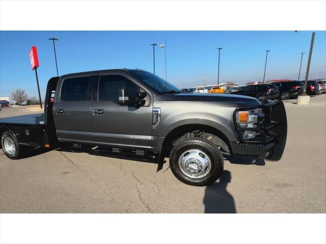 2020 Ford F-350 Chassis LARIAT