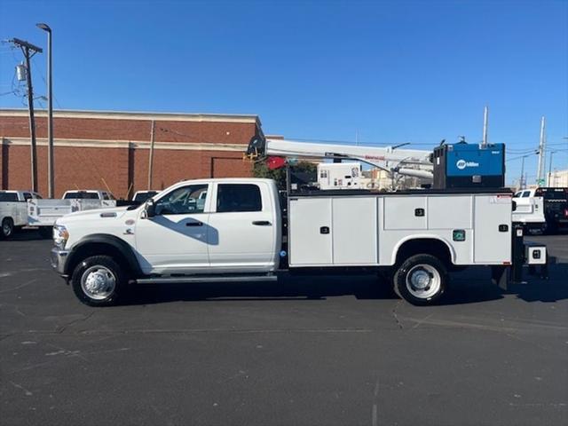 2024 RAM Ram 5500 Chassis Cab RAM 5500 TRADESMAN CHASSIS CREW CAB 4X4 84 CA