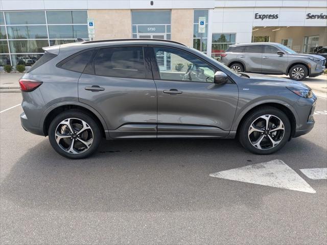 2023 Ford Escape ST-Line Elite