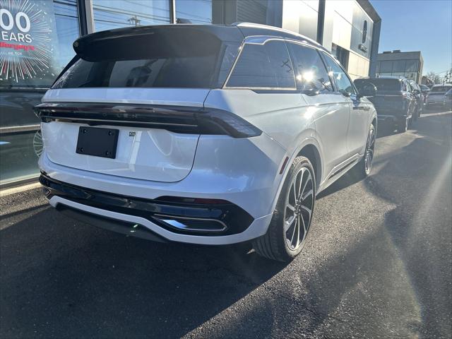 2025 Lincoln Nautilus Black Label
