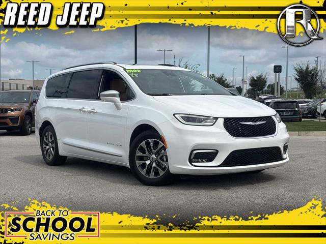 2022 Chrysler Pacifica Hybrid Pinnacle for sale in Overland Park, KS