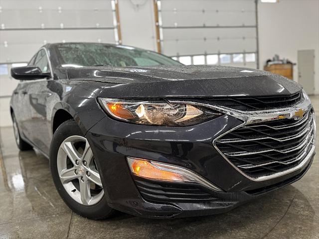 2022 Chevrolet Malibu FWD 1FL