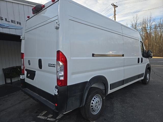 2025 Ram ProMaster 2500 Cargo Van Tradesman High Roof 159" WB w/Pass Seat
