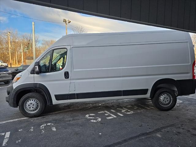 2025 Ram ProMaster 2500 Cargo Van Tradesman High Roof 159" WB w/Pass Seat