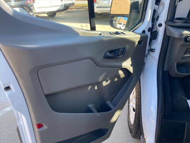 2022 Ford Transit-350 Passenger Van XLT