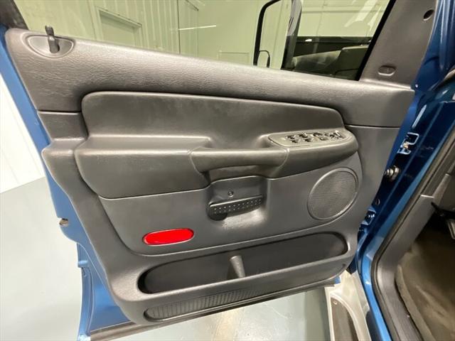 2004 Dodge Ram 2500 SLT/Laramie