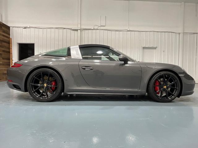 2017 Porsche 911 Targa 4S