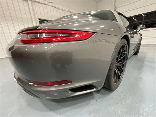 2017 Porsche 911 Targa 4S
