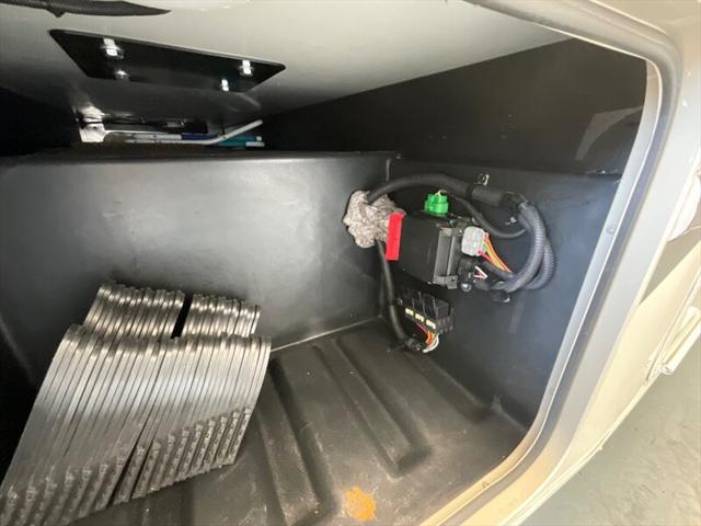 2017 Ford E-450 Stripped LIKE NEW ONLY 16,000 MILES