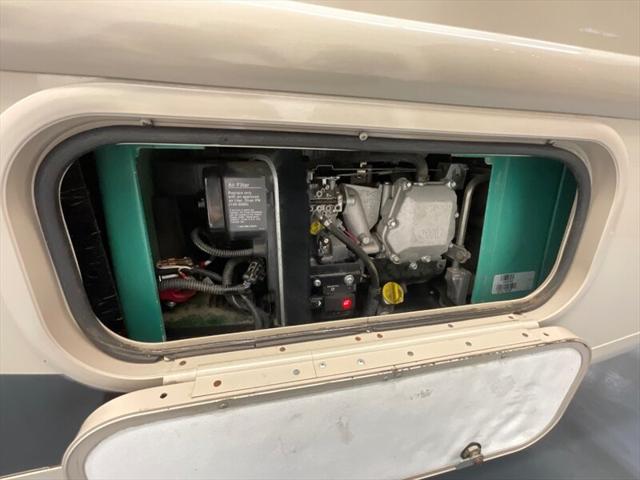 2017 Ford E-450 Stripped LIKE NEW ONLY 16,000 MILES