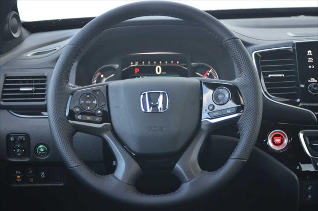 2025 Honda Passport AWD Black