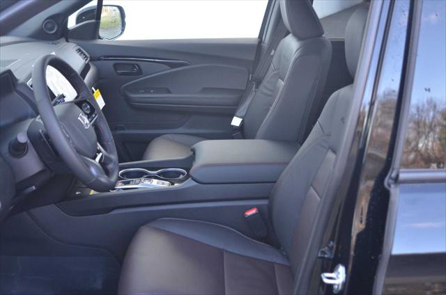 2025 Honda Passport AWD Black