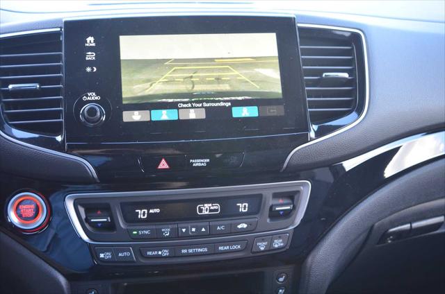 2025 Honda Passport AWD Black