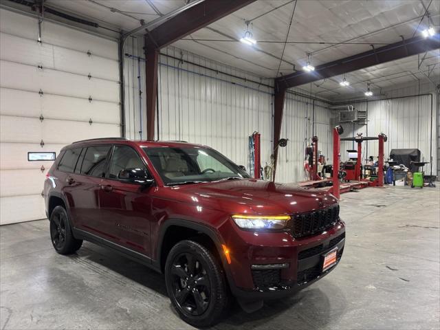 2025 Jeep Grand Cherokee GRAND CHEROKEE L LIMITED 4X4
