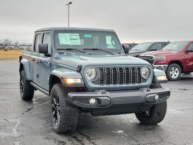 2025 Jeep Gladiator GLADIATOR NIGHTHAWK 4X4