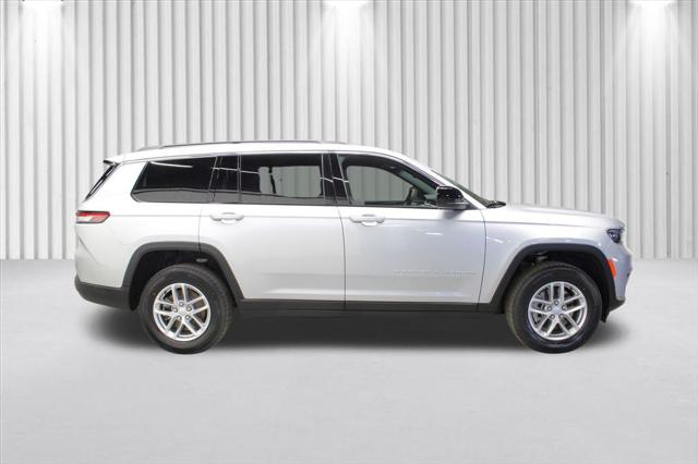 2025 Jeep Grand Cherokee GRAND CHEROKEE L LAREDO X 4X4 2025 Jeep Grand Cherokee GRAND CHEROKEE L LAREDO X 4X4