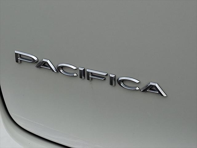 2020 Chrysler Pacifica Touring L Plus