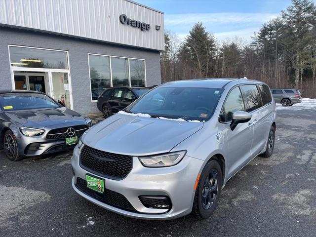 2023 Chrysler Pacifica Hybrid PACIFICA PLUG-IN HYBRID TOURING L