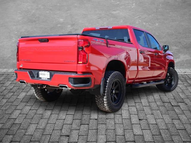 2020 Chevrolet Silverado 1500 4WD Crew Cab Standard Bed Custom