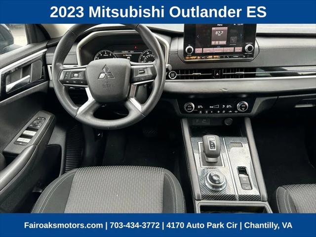 2023 Mitsubishi Outlander ES 2.5 S-AWC