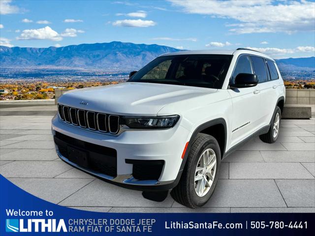 2023 Jeep Grand Cherokee L Laredo 4x4