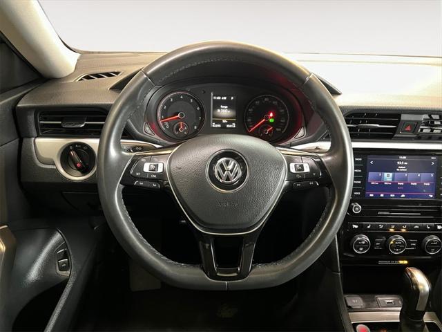 2022 Volkswagen Passat 2.0T SE