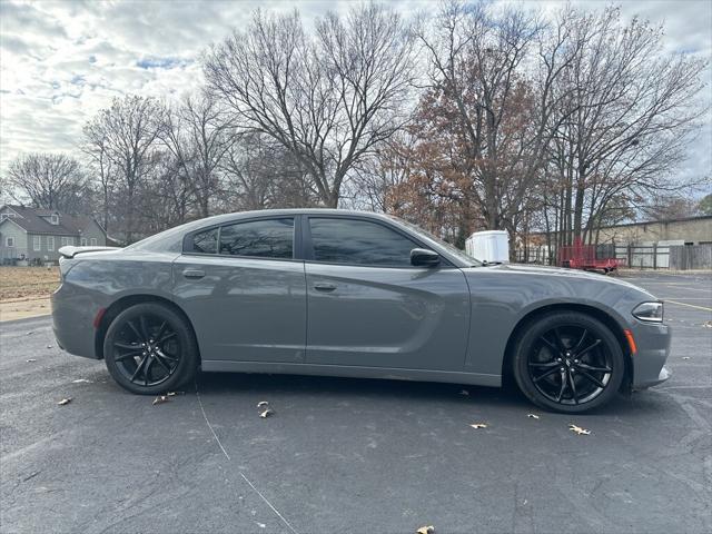 2018 Dodge Charger SXT RWD