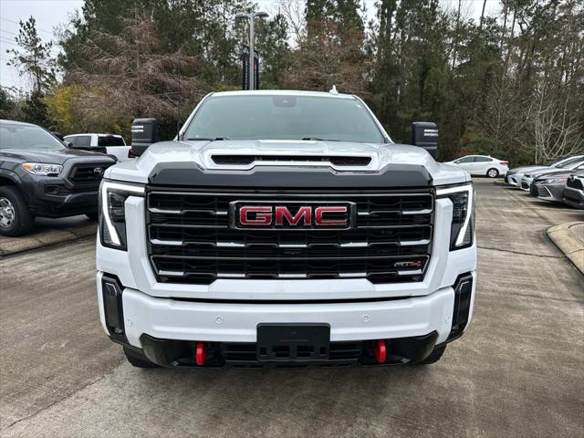 2024 GMC Sierra 2500HD 4WD Crew Cab Standard Bed AT4