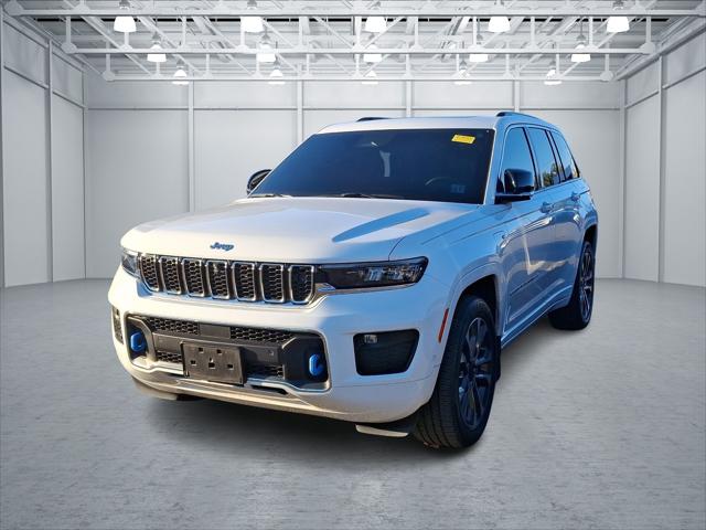 2022 Jeep Grand Cherokee 4xe Overland 4x4