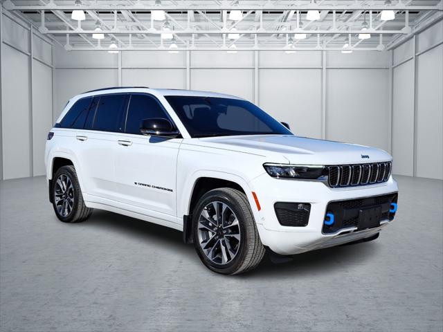 2022 Jeep Grand Cherokee 4xe Overland 4x4