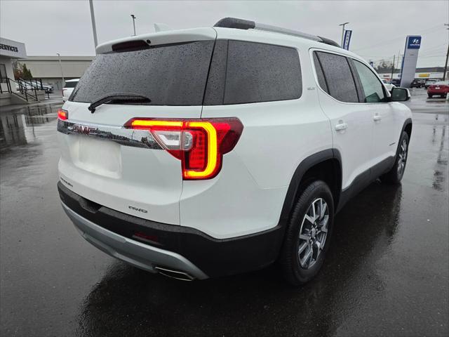 2023 GMC Acadia AWD SLT