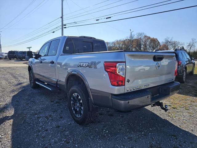 2019 Nissan Titan XD PRO-4X Gas
