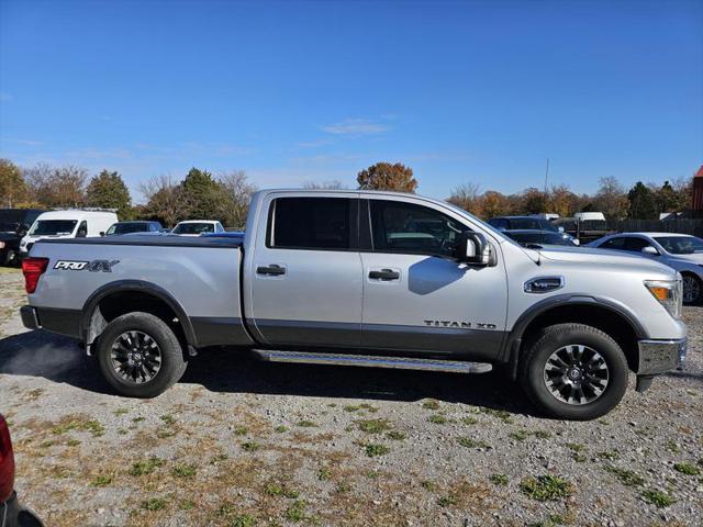 2019 Nissan Titan XD PRO-4X Gas