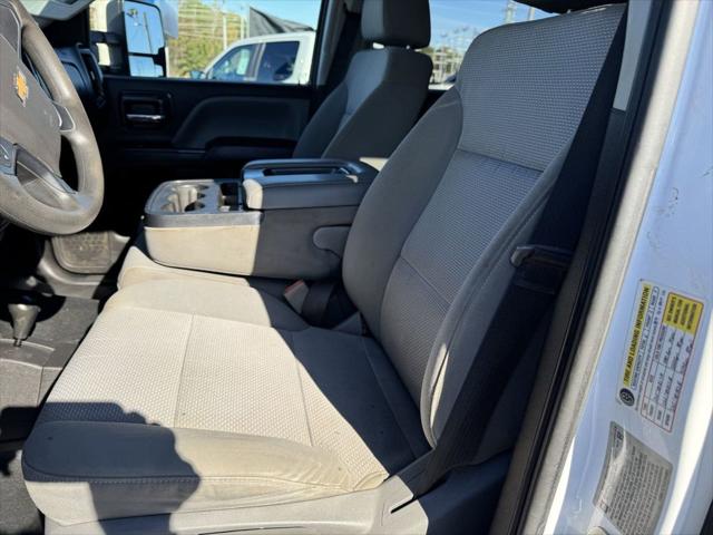Used 2018 Chevrolet Silverado 3500HD Chassis For Sale in Muscle Shoals, AL