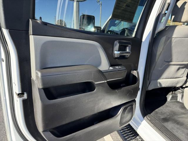 Used 2018 Chevrolet Silverado 3500HD Chassis For Sale in Muscle Shoals, AL