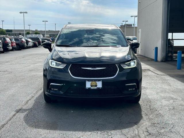 2024 Chrysler Pacifica PACIFICA TOURING L AWD