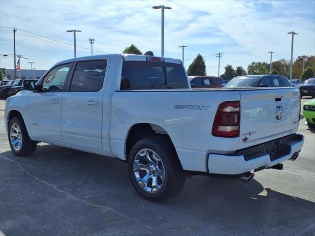 2020 RAM 1500 Lone Star Crew Cab 4x4 57 Box