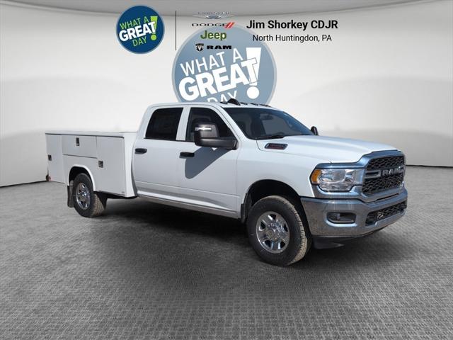 2024 RAM Ram 3500 Chassis Cab RAM 3500 TRADESMAN CREW CAB CHASSIS 4X4 60 CA