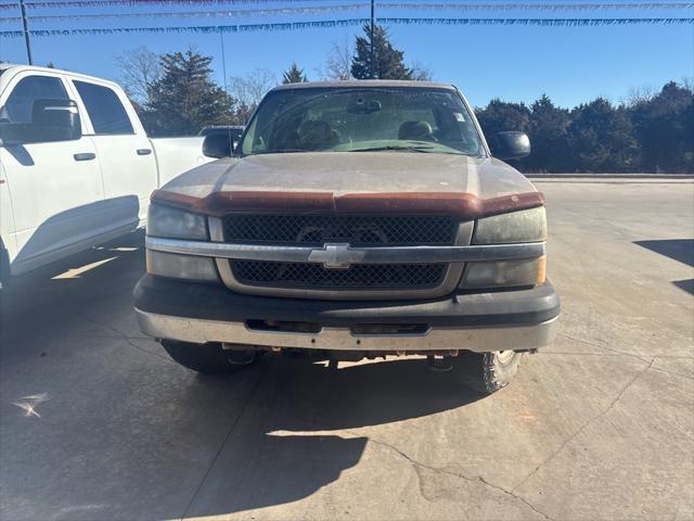 2004 Chevrolet Silverado 1500 LS