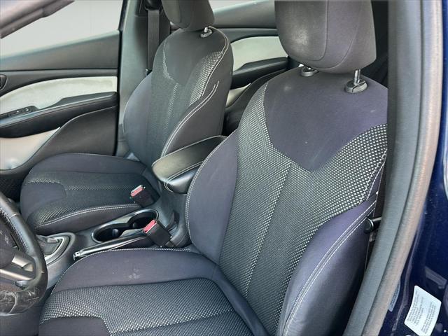 Used 2015 Dodge Dart SXT For Sale in Wilmington, OH