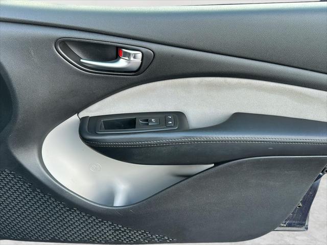 Used 2015 Dodge Dart SXT For Sale in Wilmington, OH