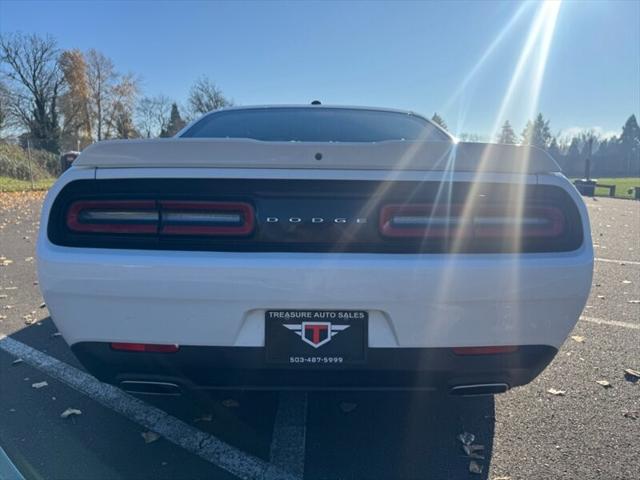 2019 Dodge Challenger SXT