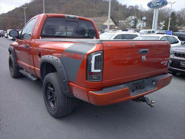 2005 Dodge Ram 1500 SLT/Laramie