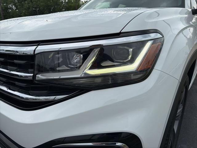 2021 Volkswagen Atlas Cross Sport 3.6L V6 SE w/Technology R-Line
