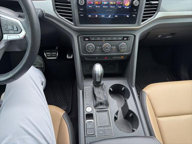 2021 Volkswagen Atlas Cross Sport 3.6L V6 SE w/Technology R-Line