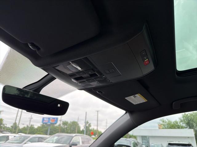 2021 Volkswagen Atlas Cross Sport 3.6L V6 SE w/Technology R-Line