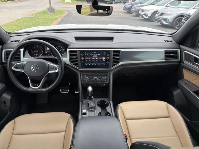 2021 Volkswagen Atlas Cross Sport 3.6L V6 SE w/Technology R-Line
