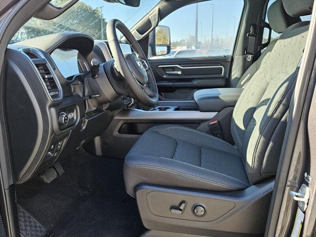 2025 RAM Ram 1500 RAM 1500 BIG HORN CREW CAB 4X4 57 BOX