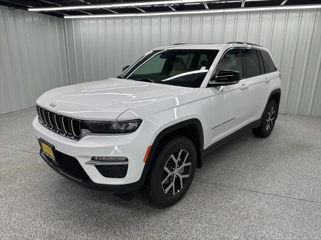 2025 Jeep Grand Cherokee GRAND CHEROKEE LIMITED 4X4