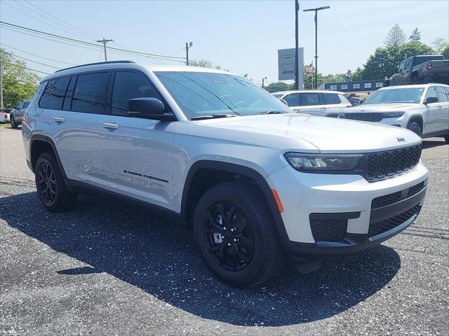 2025 Jeep Grand Cherokee GRAND CHEROKEE L ALTITUDE X 4X4